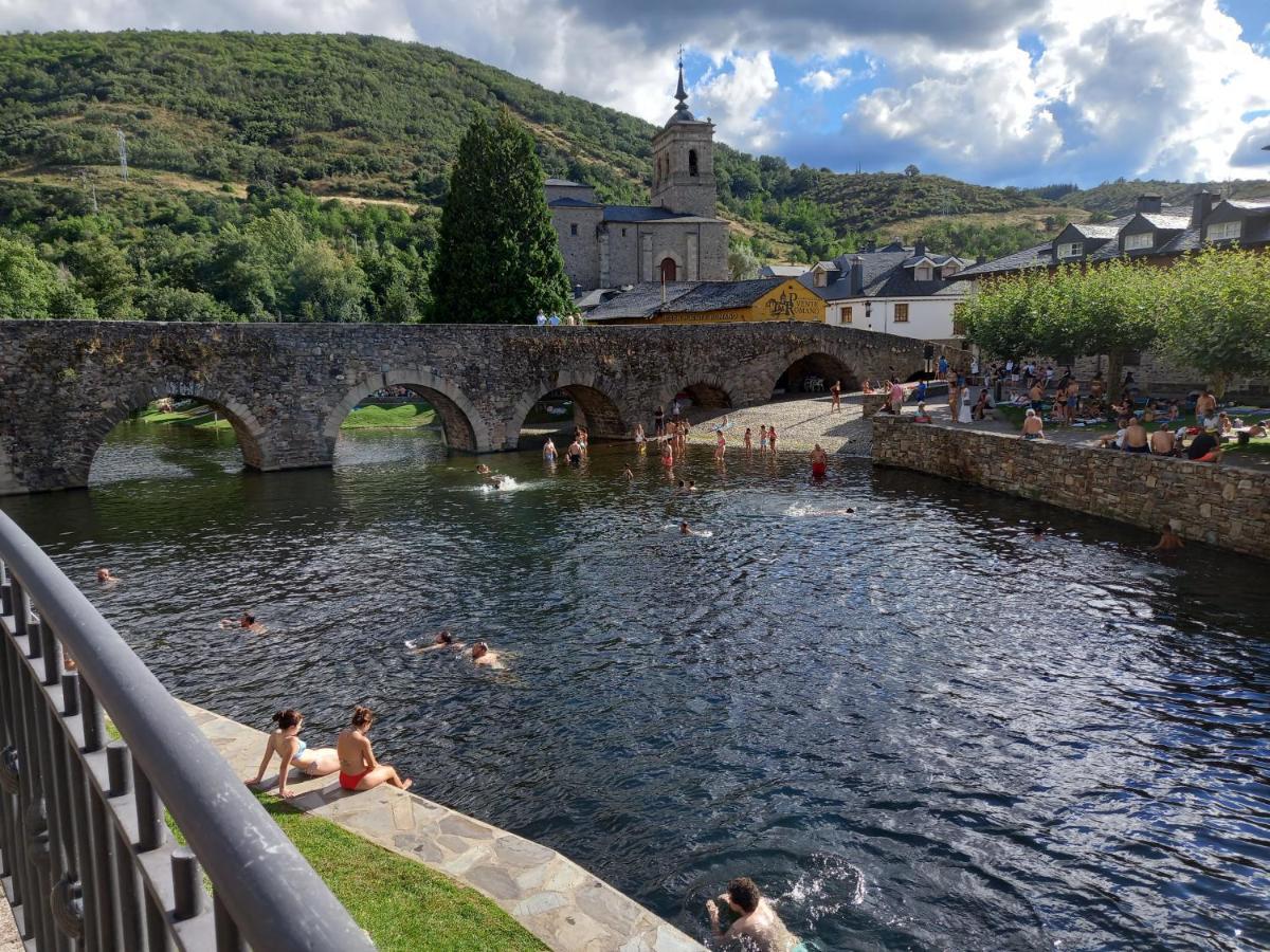 Hotel Rural Virgen Del Carmen Molinaseca Bagian luar foto